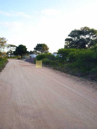 Terreno De 1000mts En Zona De Laguna Del Sauce. Proyecto De 2 Casas En Ph Aprobado. 