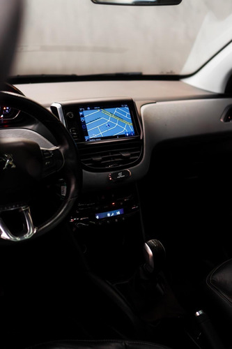 Peugeot 208 Allure 1.5 Flex 8V 5p
