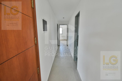 Imagen 21 de 30 de Departamento En Venta De 3 Ambientes Con Cochera En Quilmes - Pisos De Categoria