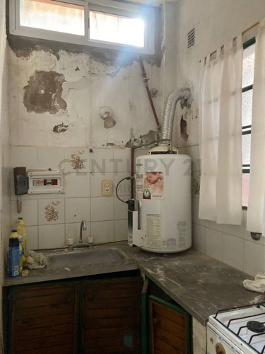 Imagen 2 de 8 de Departamento En Venta En La Plata