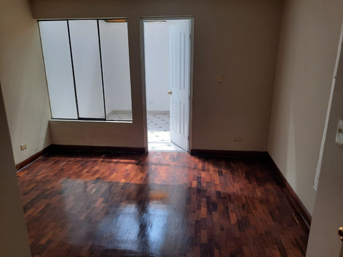 Imagen 7 de 20 de Hermosa Casa Familiar, Excelente Ubicación, ¡lista Para Mudarse!
