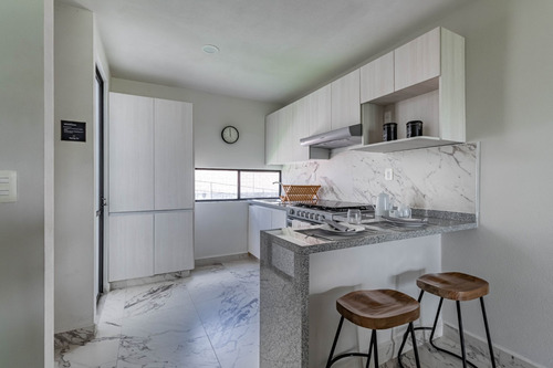 Imagen 8 de 14 de Venta De Casa C/alberca (pet Park, Gym, Areas Verdes)