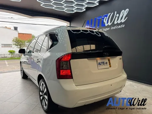 Kia Carens Rondo Ex At 2000cc Aa Sun Roof