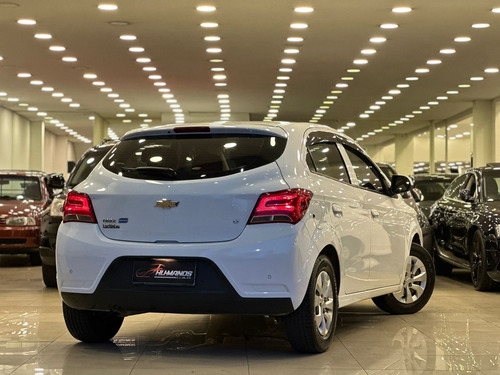 Chevrolet Onix ONIX 1.0 MT LT