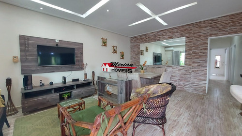 Imagem 10 de 20 de Casa Com Piscina Em Bairro Nobre A 500 Metros Da Praia - Ca01616 - 70441638