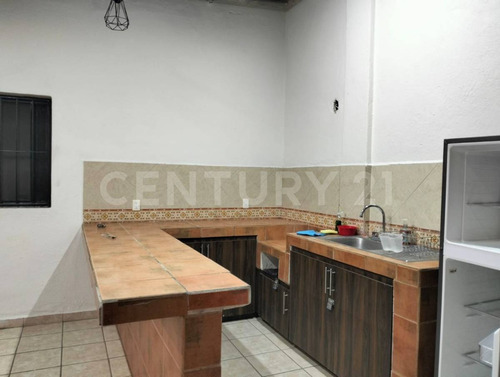 Se Renta Quinta Con Terraza En Km 1 Camino La Capacha, Colima