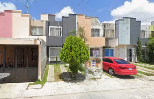 Casa De Recuperacion Bancaria En Calle Mariano Matamoros Sm 215, Cancún. _jcbb5