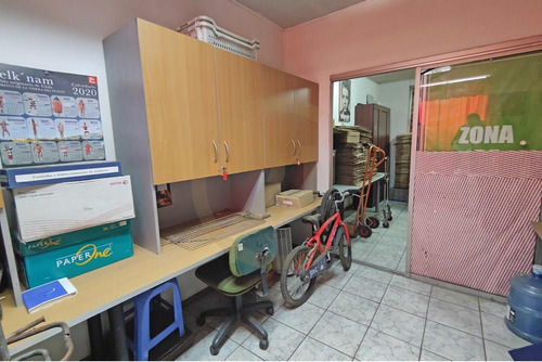Se Arrienda Local Comercial Cercano A Metro Ñuble