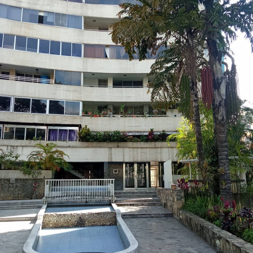 Importante Apartamento Vendo En Altamira
