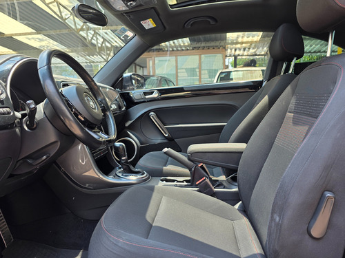 Volkswagen Beetle 2.5 Sound Tiptronic At