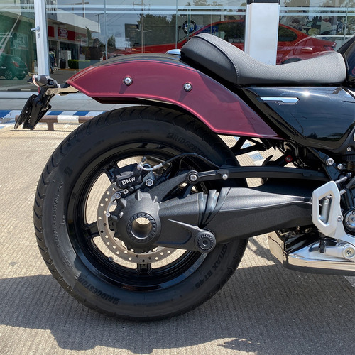 R12 Aventurin Red Metallic 2024