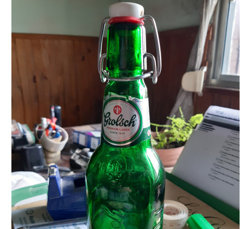 Botella Grolsch De Vidrio Antigua Con Tapon De Porcelana 