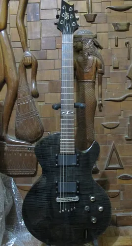 Cort Z Custom 2 Emg 81 85 Activos Como Nueva Stock Cort Z Custom 2 Emg 81 85 Activos Como Nueva Stock