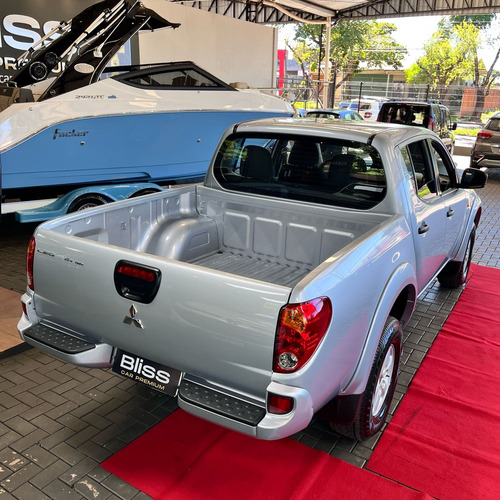 Mitsubishi L200 2.4 Triton Hls Cab. Dupla Flex 4p