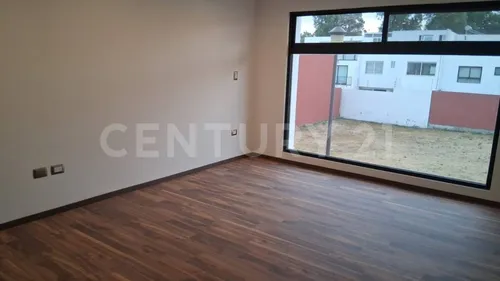 Se Vende Casa En Fraccionamiento Arboreto
