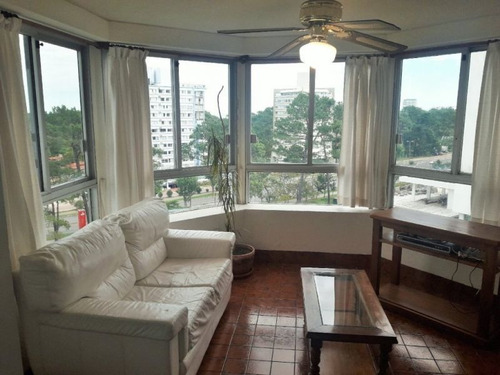 Venta De Apartamento 3 Dormitorios En Roosevelt