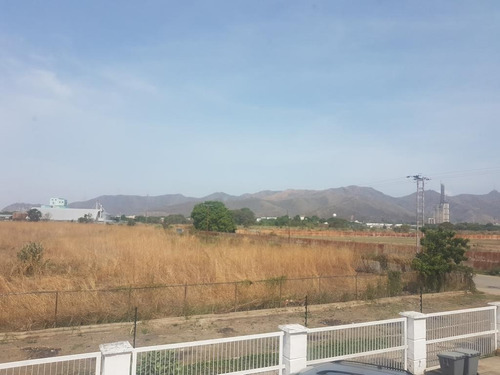 Imagen 2 de 14 de Local En Venta Altos De Castillito San Diego Valencia Carabobo