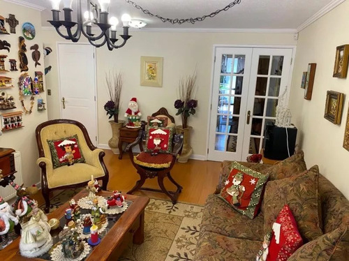Se Vende Casa En La Florida 5d+4b - Piscina Y Gran Terreno!