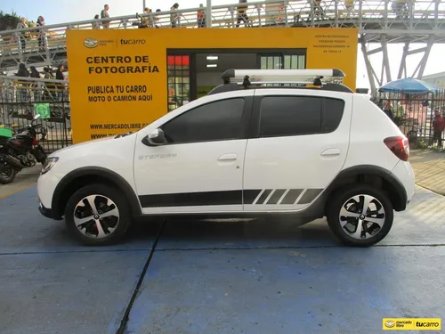 Renault Stepway 1600cc Mt Aa