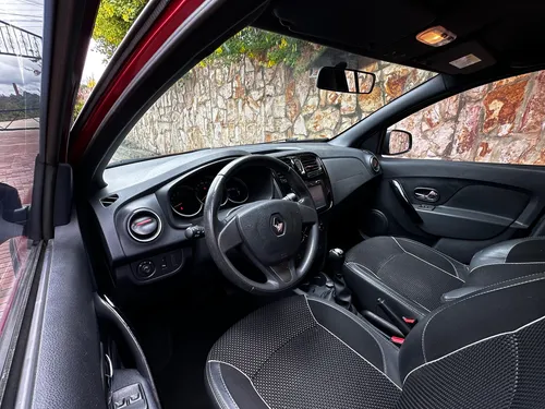 Renault Stepway 1.6 Intense Automática