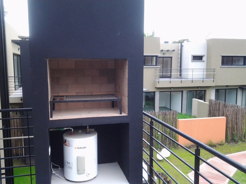 Imagen 8 de 10 de Depto. 2 Ambientes En Espacio Las Cavas, Canning