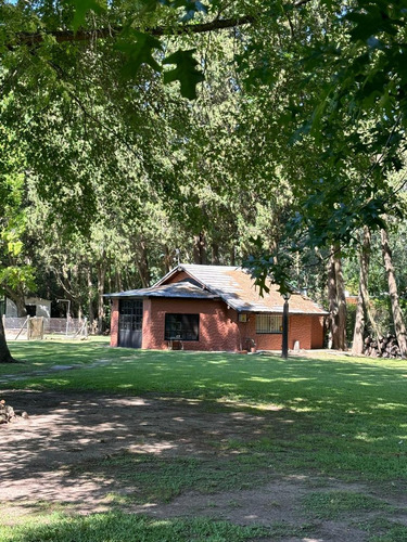 Venta Quinta, Pileta, Quincho Barrio El Remanso.