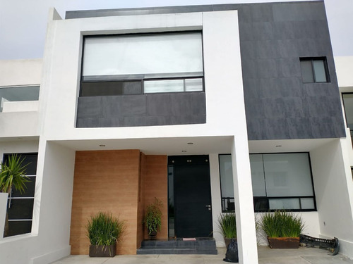 Casa En Venta En Zen Life 1 Rcv210721-jb