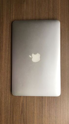 Apple Macbook Air 11 2013 Core I5 4gb 128gb A1465 (Usado)