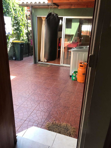 Imagen 11 de 19 de Casa En Comuna La Reina, Villa La Reina, Cuenta Con 2 Casas