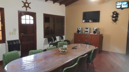 Casa Con Piscina Mogotes