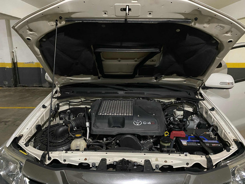 Toyota Hilux SW4 3.0 Srv 5l 4x4 Aut. 5p
