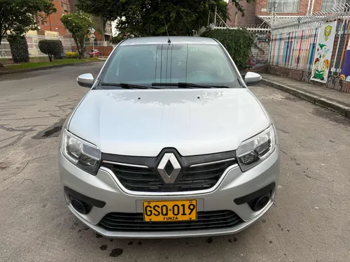 Renault Logan 1.6 Authentique