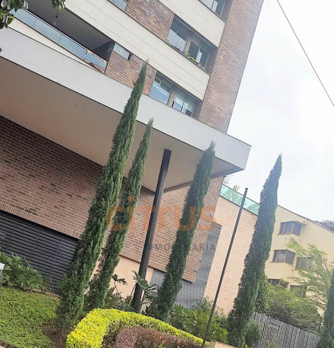 Apartamento En Venta En Medellin - Alejandria