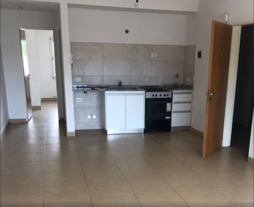 Imagen 4 de 7 de Departamento 2 Ambientes Con Cochera, San Miguel, Dueño