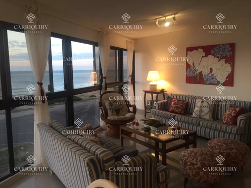 Apartamento De 3 Dormitorios En Alquiler En Playa Brava - Punta Del Este