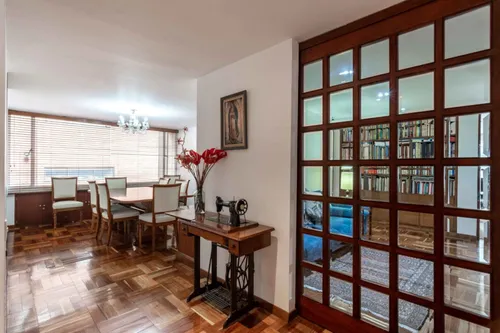 Apartamento En Venta En Chicó Norte. Cod V8047