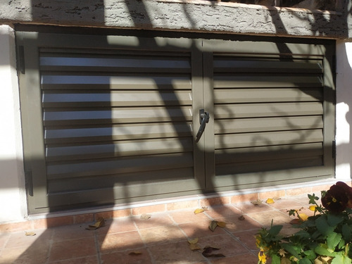 3 Puertas Aluminio Con Marcos Y Picaporte Bajomesada Impecab