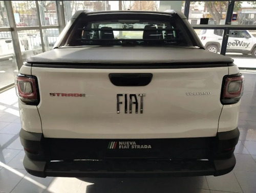 Imagen 6 de 16 de Fiat Strada Endurance Cabina Doble 1.4 2023 *