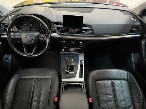 Audi Q5 2.0 L T Dynamic Dsg