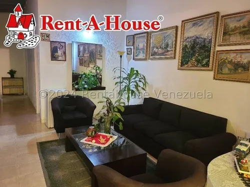 Gbf 25-14075 Las Aves Maracay Vendo Bella Y Cómoda Casa Contácteme Ya.
