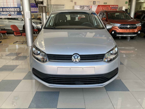 Volkswagen Polo 2019 5p Startline L4/1.6 Aut