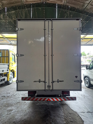 Iveco Daily 35s14 Ano 17 Bau . Unico Dono .