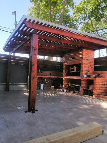 Imagen 5 de 5 de Pergolas Y Techos, En Madera Y En Hierro