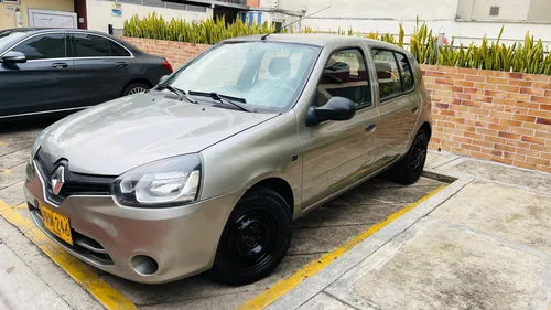 Renault CLIO STYLE Versión style