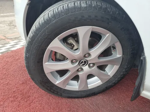 Mazda 2 1.5 At