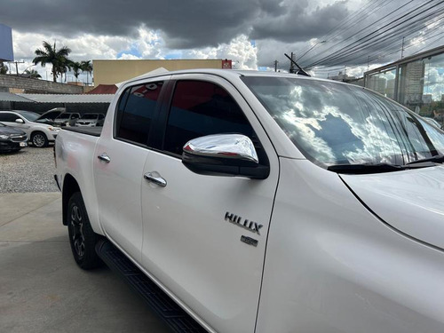 Toyota Hilux 2.7 Vvt-i cd Srv 4x2