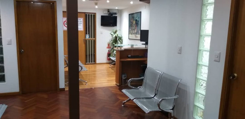 Imagen 3 de 4 de Cubiculo En Alquiler En Chuao (consultorio Clinico)