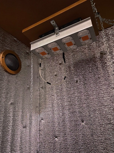 Imagen 4 de 5 de Indoor De Madera (muy Poco Uso - Dos Cultivos)