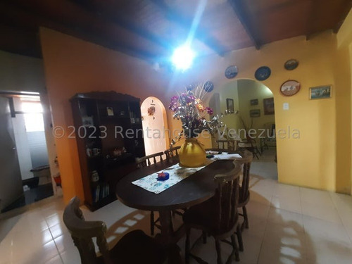 Imagen 6 de 12 de Casa En Venta En Urb. El Guafal, San Juan De Los Morros. 23-24529