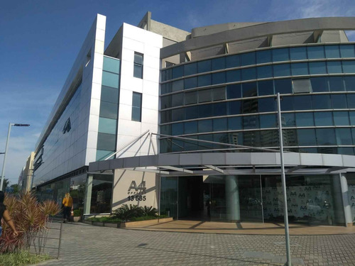 Sala Comercial À Venda Na Avenida Das Américas, Recreio Dos Bandeirantes, Rio De Janeiro - Rj - Liv-2061